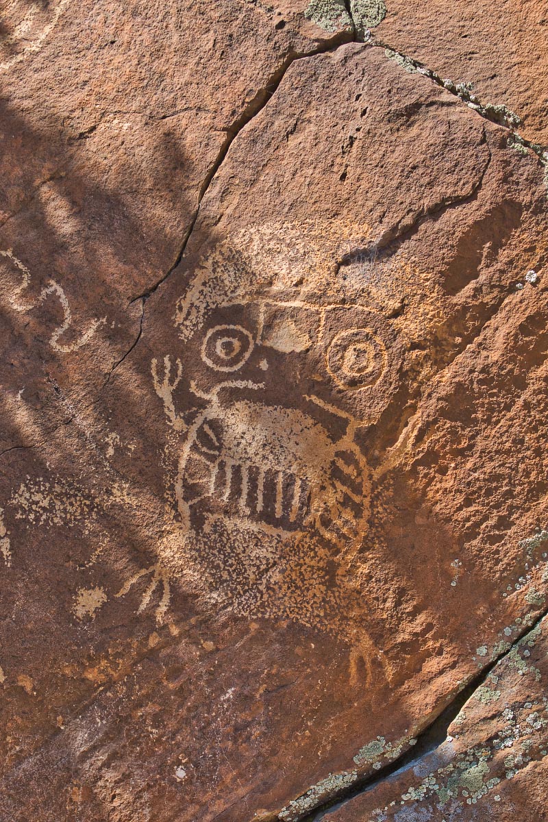 Dinwoody style petroglyphs Wyoming