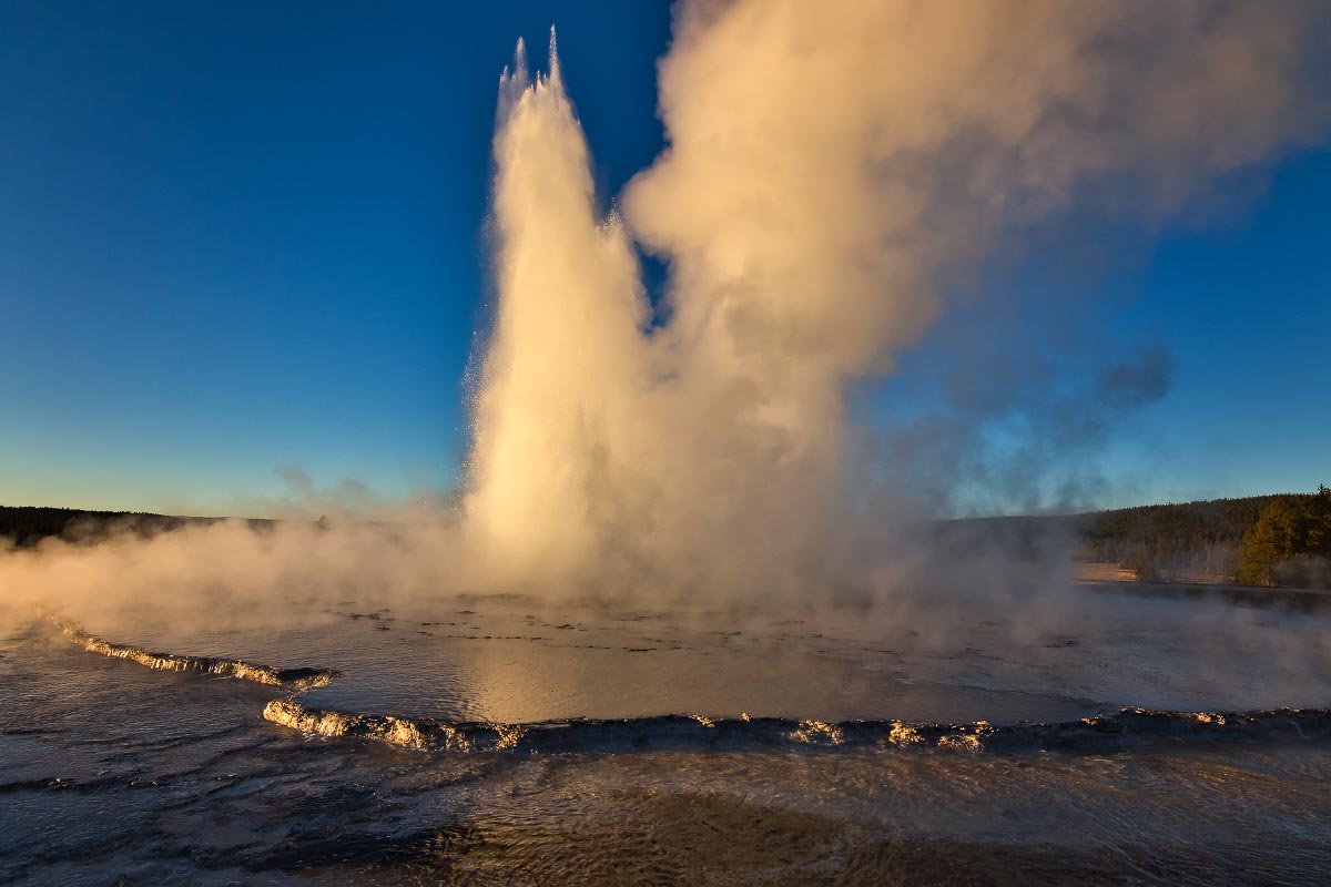 Great Fountain Geyser Yellowstone Wyoming