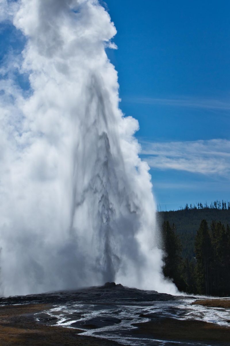 Old Faithful Yellowstone Wyoming