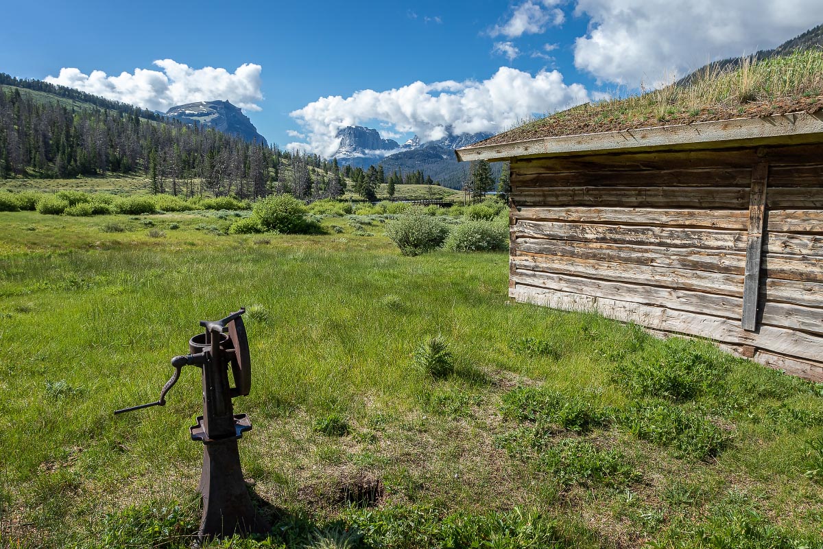 Osborn Cabin Squaretop Mountain Wyoming