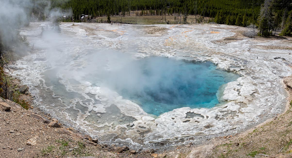 Artemisia Geyser Yellowstone Wyoming