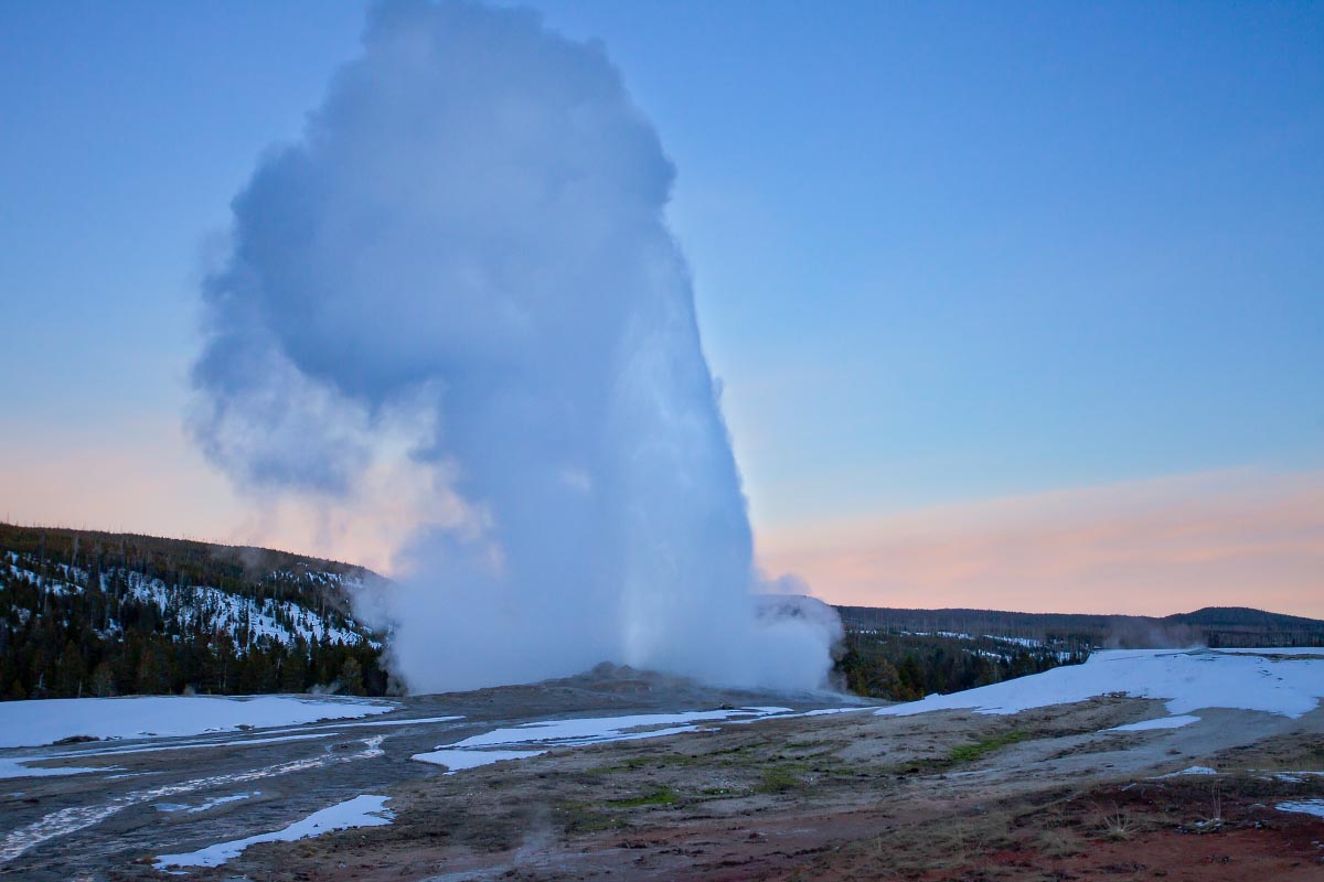 Old Faithful Yellowstone Wyoming