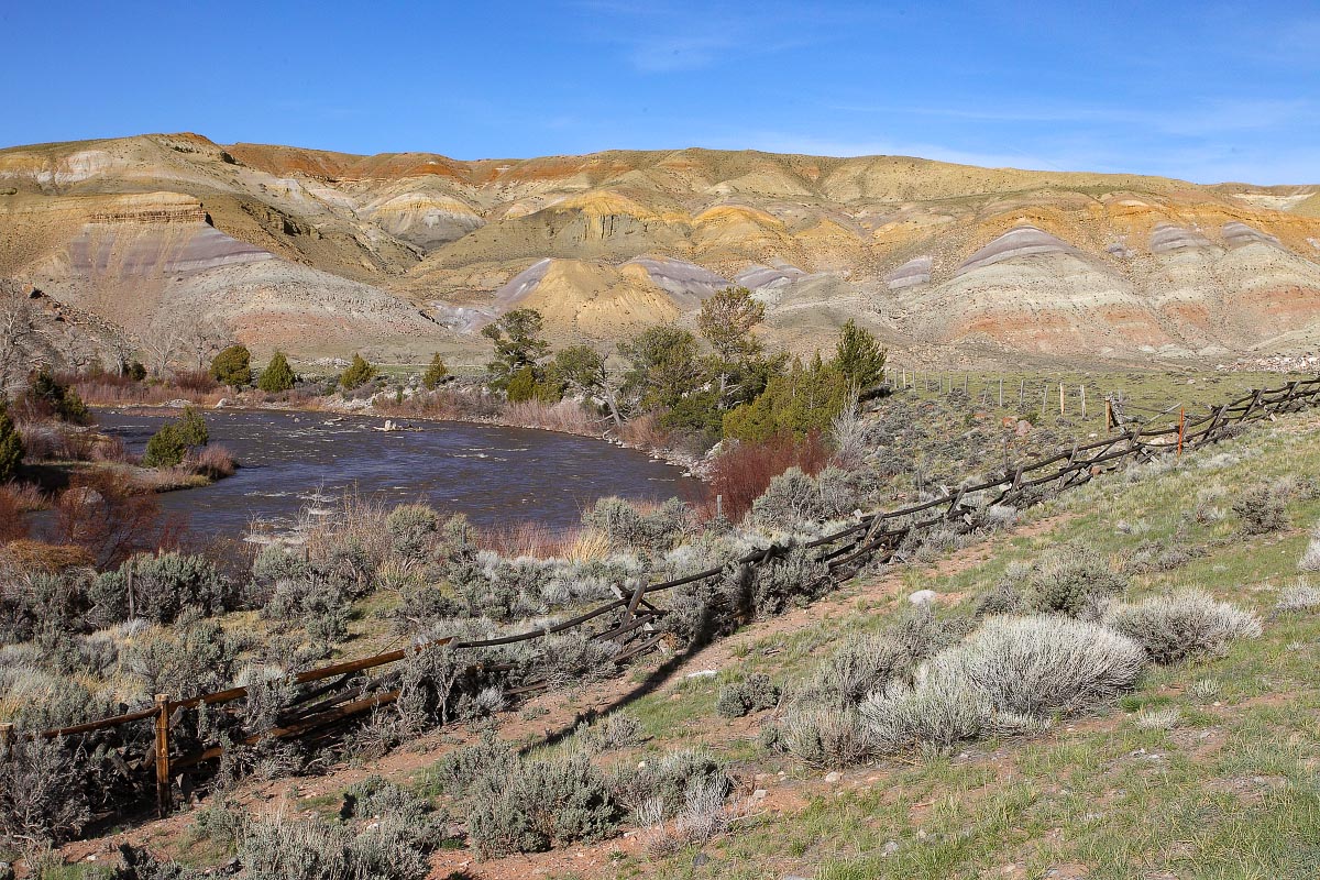 Dubois painted hills Wyoming