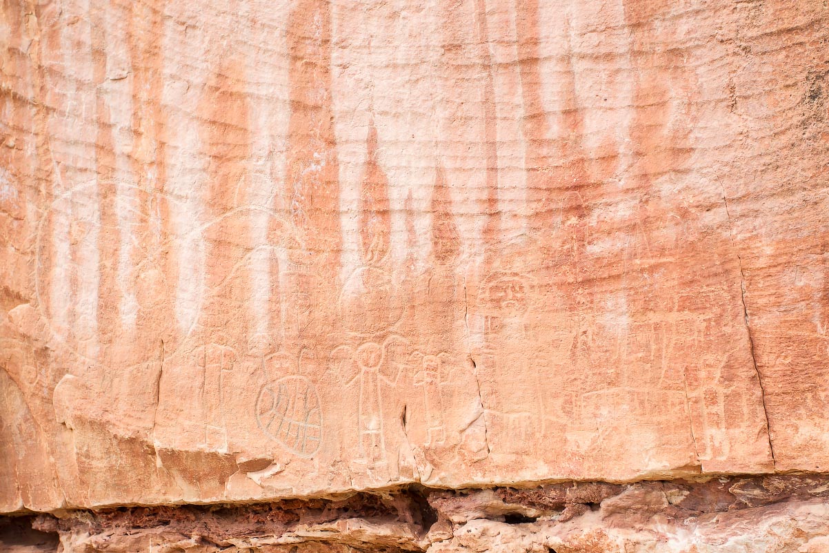 Medicine Lodge petroglyphs Wyoming