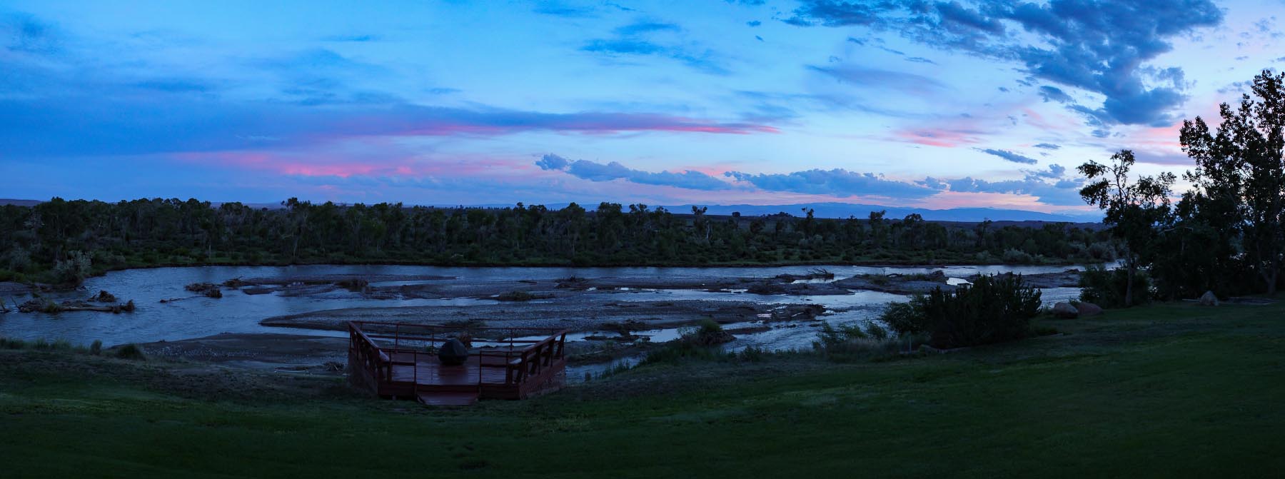 Wind River sunset pano